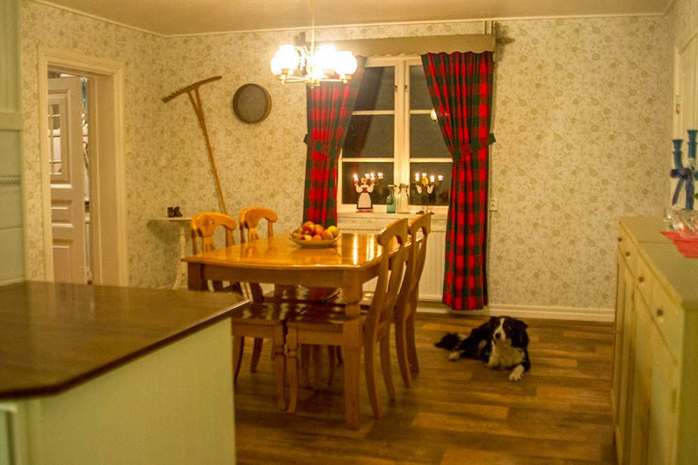 Hallebergs Bed&Breakfast Скара Экстерьер фото